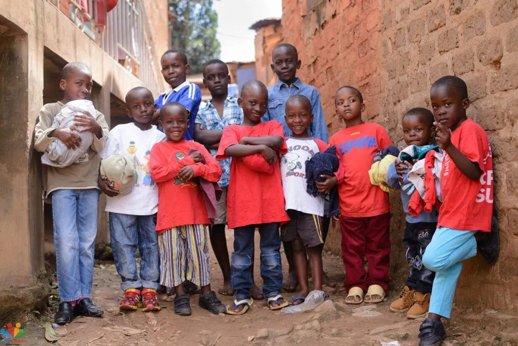 Work with orphans and homeless kids in Uganda